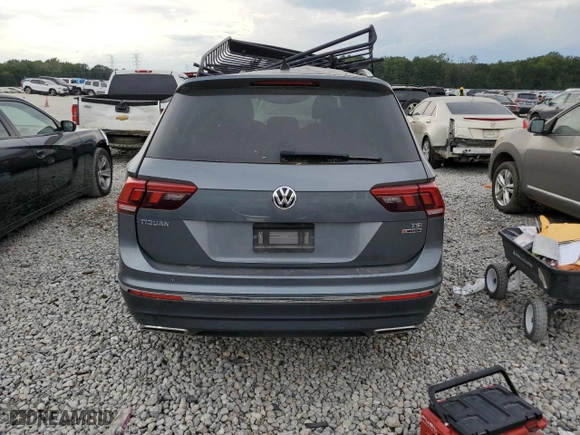 2018 Volkswagen Tiguan SEL Premium with VIN 3VV4B7AX3JM088316, listed as a Copart auction lot 82425764 with 0 mi miles and Salvage Title. Bid and sale history available at carsss.com. Image 6.