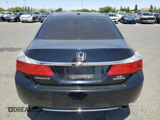2014 Honda Accord Touring с VIN 1HGCR3F9XEA032306, выставлен на аукционе Copart как лот 61496515 с пробегом 117 543 миль миль и Списание • Salvage title. История ставок и продаж доступна на DreamBid. Изображение 6.