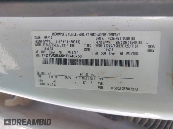 2019 Ford F-250 XL with VIN 1FD7W2B65KEG48753, listed as a IAAI auction lot 42560462 with 170,119 mi miles and . Bid and sale history available at DreamBid. Image 9.