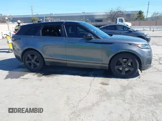 2018 Land Rover Range Rover Velar S с VIN SALYB2RV7JA719788, выставлен на аукционе IAAI как лот 41867398 с пробегом 62 626 миль миль и . История ставок и продаж доступна на DreamBid. Изображение 13.