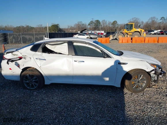 2017 Kia Optima LX 1.6T with VIN 5XXGT4L15HG172231, listed as a IAAI auction lot 41320480 with 129,778 mi miles. Bid and sale history available at carsss.com. Image 13.