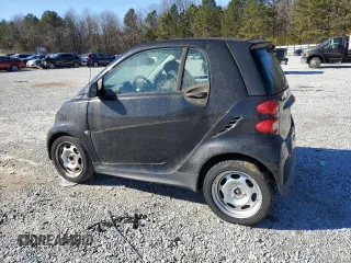 2013 Smart fortwo Pure z VIN WMEEJ3BA1DK666323, wystawiony jako Copart lot #87106934 z przebiegiem 92 313 mil mil oraz Tytuł czysty. Historia ofert i sprzedaży dostępna na DreamBid. Obrazek 2.