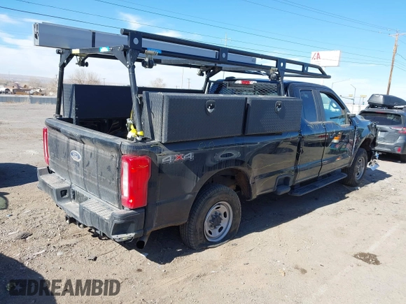 2023 Ford F-250 XL with VIN 1FT7X2BA0PEC77885, listed as a IAAI auction lot 41467085 with 36,280 mi miles and . Bid and sale history available at DreamBid. Image 4.