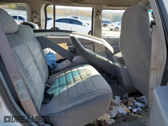 1997 Ford Explorer XL with VIN 1FMDU34E8VZB26666, listed as a Copart auction lot 81268474 with 172,501 mi miles and Clean title. Bid and sale history available at DreamBid. Image 11.