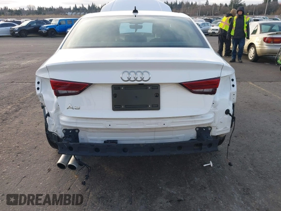 2020 Audi A3 Premium z VIN WAUAUGFF8LA104292, wystawiony jako IAAI lot #37879554 z przebiegiem 28 202 mil mil oraz . Historia ofert i sprzedaży dostępna na DreamBid. Obrazek 6.