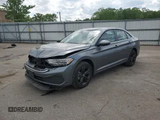 2022 Volkswagen Jetta SE with VIN 3VW7M7BU2NM013040, listed as a Copart auction lot 56342075 with 31,171 mi miles and Salvage title. Bid and sale history available at DreamBid. Image 1.