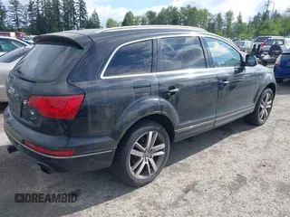 2013 Audi Q7 Premium Plus z VIN WA1LGAFE3DD009852, wystawiony jako IAAI lot #42310347 z przebiegiem 179 483 mil mil oraz . Historia ofert i sprzedaży dostępna na DreamBid. Obrazek 4.