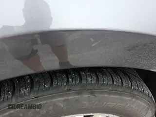 2021 Toyota Prius L Eco z VIN JTDKAMFU0M3143834, wystawiony jako IAAI lot #42436050 z przebiegiem 220 681 mil mil oraz . Historia ofert i sprzedaży dostępna na DreamBid. Obrazek 1.