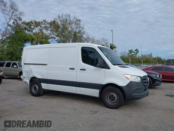 2024 Mercedes-Benz Sprinter Cargo with VIN W1Y4KBHY4RT175862, listed as a IAAI auction lot 41347055 with 21,566 mi miles and . Bid and sale history available at carsss.com. Image 13.