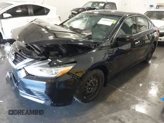 2018 Nissan Altima 2.5 SR with VIN 1N4AL3AP5JC185905, listed as a IAAI auction lot 41899469 with 56,927 mi miles. Bid and sale history available at carsss.com. Image 22.