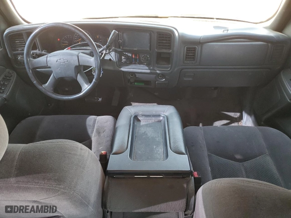 2006 Chevrolet Silverado 1500 LT1 with VIN 2GCEC13T061181011, listed as a Copart auction lot 50642355 with 146,708 mi miles and Salvage Title. Bid and sale history available at carsss.com. Image 8.