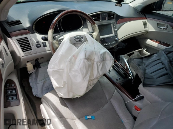 2012 Toyota Avalon z VIN 4T1BK3DB8CU455154, wystawiony jako Copart lot #58121415 z przebiegiem Nie podano mil oraz Szkoda całkowita • Salvage title. Historia ofert i sprzedaży dostępna na DreamBid. Obrazek 8.