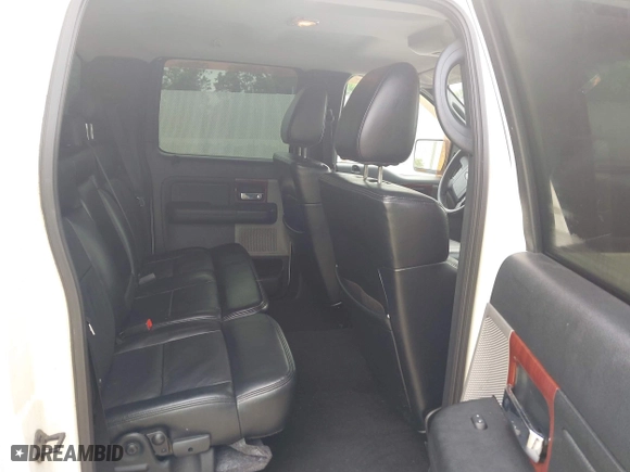 2007 Ford F-150 XLT with VIN 1FTPW12V67FA49903, listed as a IAAI auction lot 42112749 with 200,662 mi miles. Bid and sale history available at carsss.com. Image 8.
