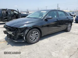 2024 Hyundai Elantra Blue z VIN KMHLM4DJ6RU093703, wystawiony jako Copart lot #59956515 z przebiegiem 18 465 mil mil oraz Szkoda całkowita • Salvage title. Historia ofert i sprzedaży dostępna na DreamBid. Obrazek 1.