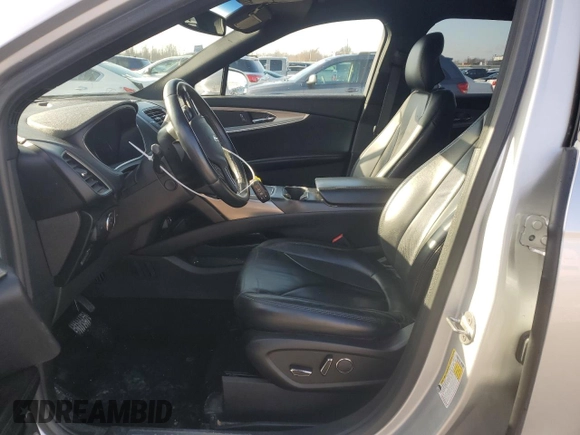 2017 Lincoln MKX Select with VIN 2LMPJ8KR1HBL20427, listed as a Copart auction lot 84268754 with 91,171 mi miles and Salvage Title. Bid and sale history available at carsss.com. Image 7.