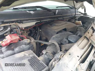 2010 Chevrolet Silverado 1500 with VIN 1GCSKPE32AZ189987, listed as a IAAI auction lot 41443898 with 175,896 mi miles and . Bid and sale history available at DreamBid. Image 10.
