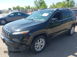 2016 Jeep Cherokee Latitude с VIN 1C4PJMCS0GW154652, выставлен на аукционе IAAI как лот 42466752 с пробегом 195 111 миль миль и . История ставок и продаж доступна на DreamBid. Изображение 2.