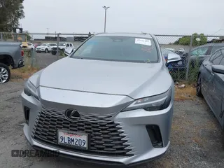 2024 Lexus RX 350 z VIN JTJCHMAA4R2017497, wystawiony jako IAAI lot #42151491 z przebiegiem 17 707 mil mil oraz . Historia ofert i sprzedaży dostępna na DreamBid. Obrazek 13.