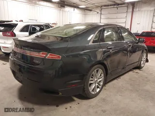 2013 Lincoln MKZ with VIN 3LN6L2G91DR826746, listed as a IAAI auction lot 40977256 with 164,418 mi miles. Bid and sale history available at carsss.com. Image 4.
