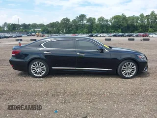 2014 Lexus LS 460 L with VIN JTHDL5EF5E5006176, listed as a IAAI auction lot 42612770 with 124,168 mi miles and . Bid and sale history available at DreamBid. Image 13.