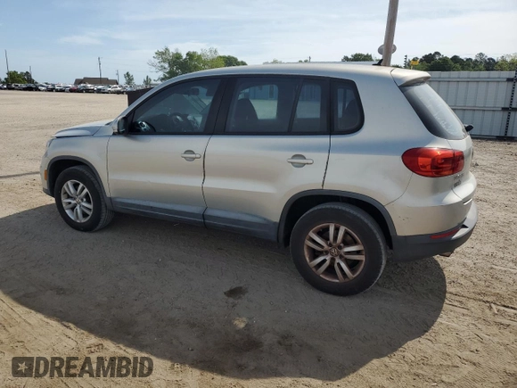 2013 Volkswagen Tiguan SE with VIN WVGAV3AXXDW618413, listed as a Copart auction lot 53953905 with 141,853 mi miles and Clean title. Bid and sale history available at DreamBid. Image 2.