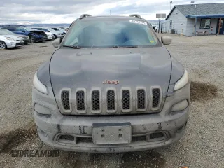 2017 Jeep Cherokee 75th Anniversary Edition с VIN 1C4PJMCS8HW509438, выставлен на аукционе Copart как лот 80353184 с пробегом 63 503 миль миль и Списание • Salvage title. История ставок и продаж доступна на DreamBid. Изображение 5.