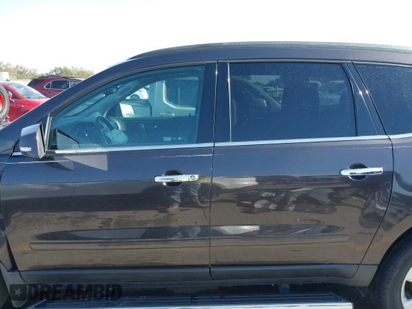 2016 Chevrolet Traverse LT with VIN 1GNKRGKD4GJ326001, listed as a IAAI auction lot 41826843 with 87,274 mi miles. Bid and sale history available at carsss.com. Image 14.