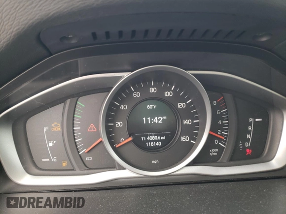 2017 Volvo S60 Dynamic с VIN YV140MTL9H2427945, выставлен на аукционе Copart как лот 44314525 с пробегом 116 140 миль миль и Списание • Salvage title. История ставок и продаж доступна на DreamBid. Изображение 9.