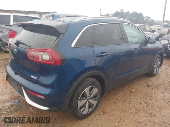 2017 Kia Niro FE with VIN KNDCB3LC8H5048326, listed as a IAAI auction lot 41045713 with 54,304 mi miles. Bid and sale history available at carsss.com. Image 4.
