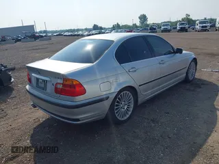 2001 BMW 3 Series 330i with VIN WBAAV53421JR78137, listed as a IAAI auction lot 42731489 with 162,849 mi miles and . Bid and sale history available at DreamBid. Image 4.