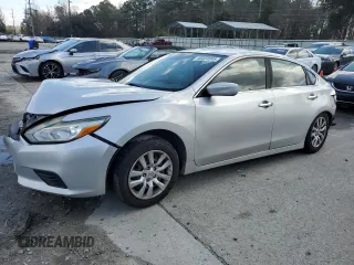 2016 Nissan Altima 2.5 S with VIN 1N4AL3AP9GN331767, listed as a Copart auction lot 45404995 with 121,304 mi miles and Salvage Title. Bid and sale history available at carsss.com. Image 1.