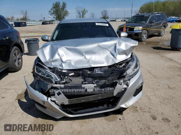 2022 Nissan Altima SV z VIN 1N4BL4DV1NN308341, wystawiony jako Copart lot #54183605 z przebiegiem 67 310 mil mil oraz Szkoda całkowita • Salvage title. Historia ofert i sprzedaży dostępna na DreamBid. Obrazek 5.