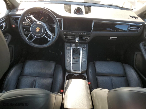 2021 Porsche Macan with VIN WP1AA2A5XMLB16400, listed as a Copart auction lot 45990755 with 0 mi miles and Salvage Title. Bid and sale history available at carsss.com. Image 8.
