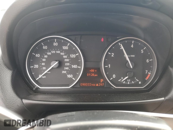 2012 BMW 1 Series 128i с VIN WBAUL7C53CVM82511, выставлен на аукционе Copart как лот 53169335 с пробегом 98 032 миль миль и Списание • Salvage title. История ставок и продаж доступна на DreamBid. Изображение 9.