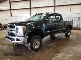 2019 Ford Super Duty F-250 SRW XL with VIN 1FT7W2BT2KEE69533, listed as a Copart auction lot 80526514 with 181,443 mi miles and Clean Title. Bid and sale history available at carsss.com. Image 1.
