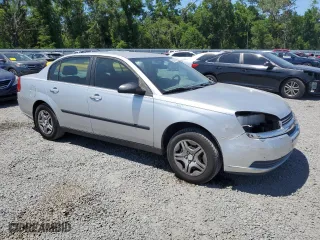 2005 Chevrolet Malibu with VIN 1G1ZS52F55F274758, listed as a Copart auction lot 53556275 with 136,849 mi miles and Salvage Title. Bid and sale history available at carsss.com. Image 4.