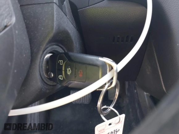 2016 Ford Fusion SE Hybrid with VIN 3FA6P0LU1GR385184, listed as a IAAI auction lot 39230513 with 106,311 mi miles. Bid and sale history available at carsss.com. Image 11.