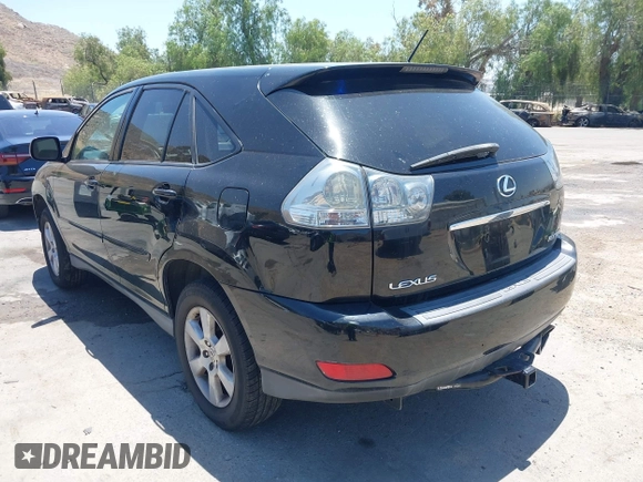 2005 Lexus RX 330 z VIN 2T2HA31U45C045146, wystawiony jako IAAI lot #42383152 z przebiegiem 128 675 mil mil oraz . Historia ofert i sprzedaży dostępna na DreamBid. Obrazek 3.