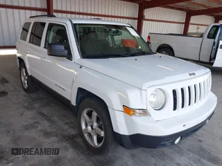 2014 Jeep Patriot Altitude with VIN 1C4NJPBA6ED722798, listed as a IAAI auction lot 42731223 with 117,579 mi miles and . Bid and sale history available at DreamBid. Image 1.