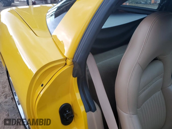 2004 Chevrolet Corvette with VIN 1G1YY22G645102213, listed as a Copart auction lot 84958784 with 77,338 mi miles and Salvage Title. Bid and sale history available at carsss.com. Image 10.