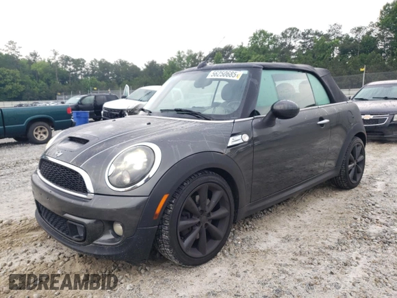 2013 MINI Convertible S с VIN WMWZP3C58DT550592, выставлен на аукционе Copart как лот 56250685 с пробегом 141 821 миль миль и Списание • Salvage title. История ставок и продаж доступна на DreamBid. Изображение 1.