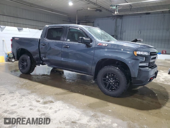2020 Chevrolet Silverado 1500 LT Trail Boss with VIN 1GCPYFED8LZ180513, listed as a Copart auction lot 42901935 with 44,546 mi miles and Salvage Title. Bid and sale history available at carsss.com. Image 4.