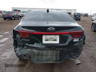 2020 Kia Forte LXS z VIN 3KPF24AD6LE232630, wystawiony jako IAAI lot #42107427 z przebiegiem 61 695 mil mil oraz . Historia ofert i sprzedaży dostępna na DreamBid. Obrazek 17.