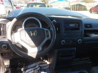 2008 Honda Ridgeline RT с VIN 2HJYK16298H541644, выставлен на аукционе IAAI как лот 41655734 с пробегом 242 628 миль миль и . История ставок и продаж доступна на DreamBid. Изображение 16.