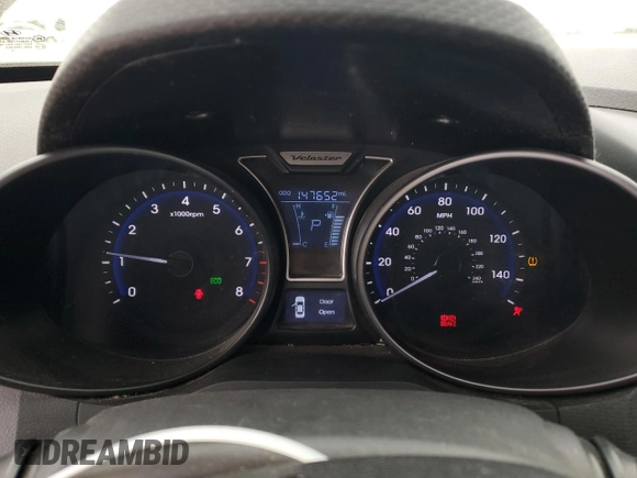 2013 Hyundai Veloster Turbo z VIN KMHTC6AE2DU158240, wystawiony jako Copart lot #54719205 z przebiegiem 147 652 mil mil oraz Szkoda całkowita • Salvage title. Historia ofert i sprzedaży dostępna na DreamBid. Obrazek 9.