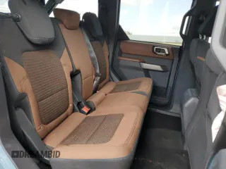 2022 Ford Bronco with VIN 1FMDE5DH3NLB05164, listed as a Copart auction lot 54131195 with 29,052 mi miles and Salvage title. Bid and sale history available at DreamBid. Image 10.