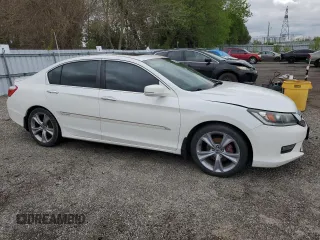2015 Honda Accord Sport with VIN 1HGCR2F53FA805819, listed as a Copart auction lot 55057015 with 181,768 mi miles and Clean Title. Bid and sale history available at DreamBid. Image 4.