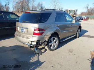 2010 Mercedes-Benz M-Class ML 350 with VIN 4JGBB8GB9AA535876, listed as a IAAI auction lot 41623746 with 137,423 mi miles. Bid and sale history available at carsss.com. Image 4.