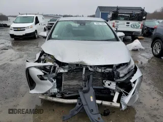 2017 Toyota Prius Plus with VIN JTDKARFP7H3044294, listed as a Copart auction lot 43511555 with 137,567 mi miles and Salvage Title. Bid and sale history available at DreamBid. Image 5.