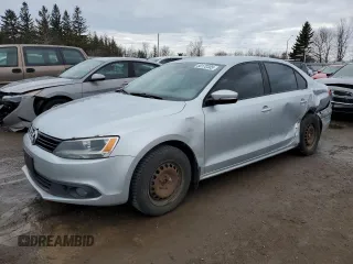 2014 Volkswagen Jetta z VIN 3VWWL7AJ3EM296862, wystawiony jako Copart lot #50172305 z przebiegiem 278 199 mil mil oraz Szkoda całkowita • Salvage title. Historia ofert i sprzedaży dostępna na DreamBid. Obrazek 1.